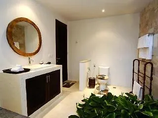 3Vkerobokan Seminyak  Seminyak (Bali)