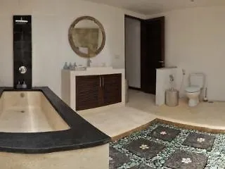 3Vkerobokan Seminyak  Hotel Seminyak (Bali)